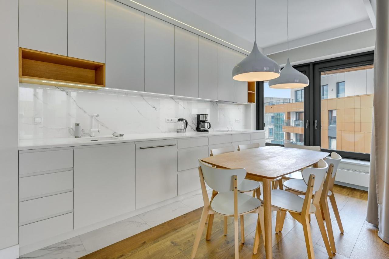 Premium Family & Business Old Town Riverside Apartment With Parking Gdańsk Exteriör bild
